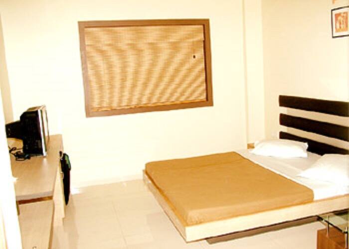 Hotel Pride, Porbandar 1
